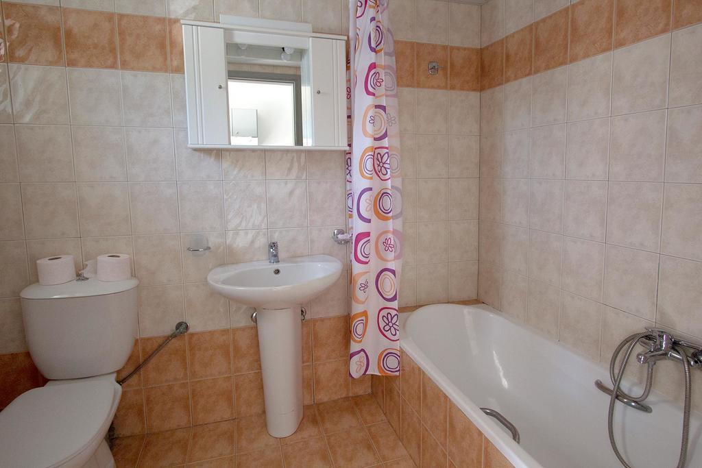 Pinelopi Apartments Джорджополис Екстериор снимка