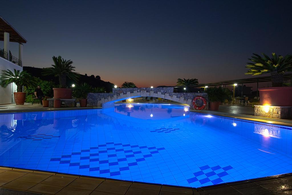 Pinelopi Apartments Джорджополис Екстериор снимка