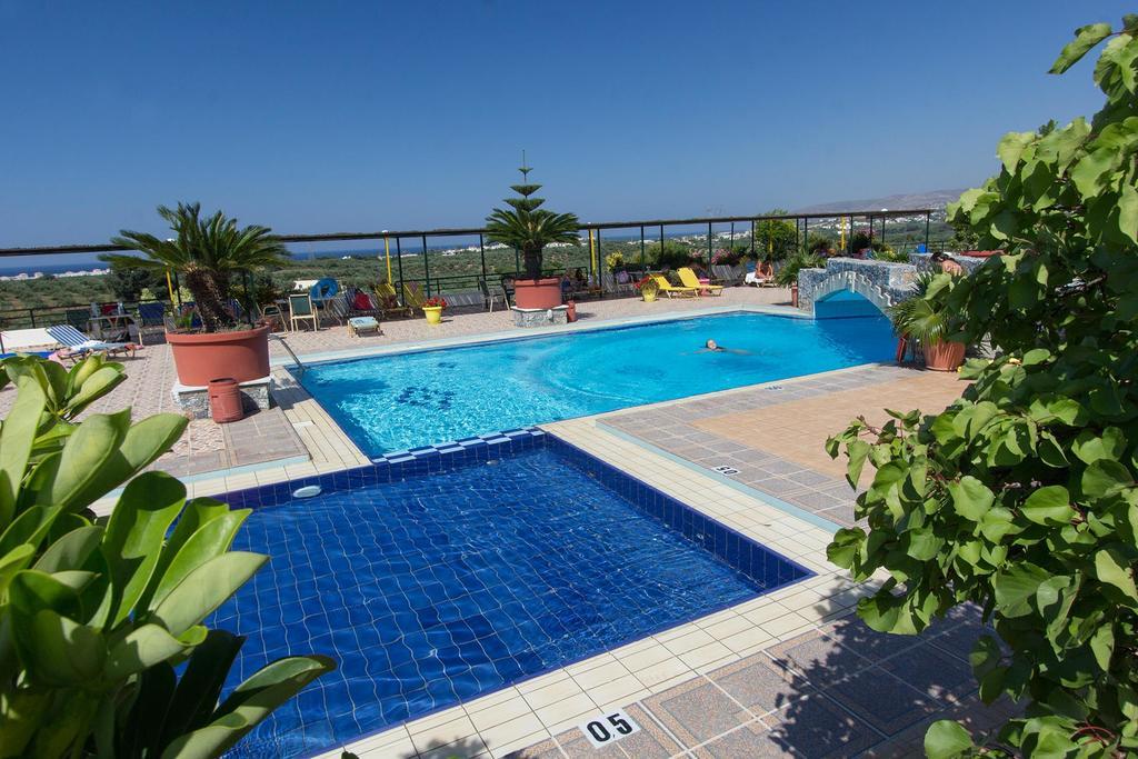 Pinelopi Apartments Джорджополис Екстериор снимка