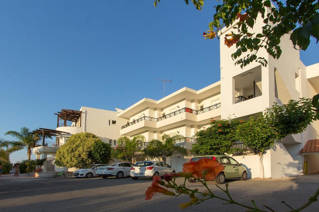 Pinelopi Apartments Джорджополис Екстериор снимка
