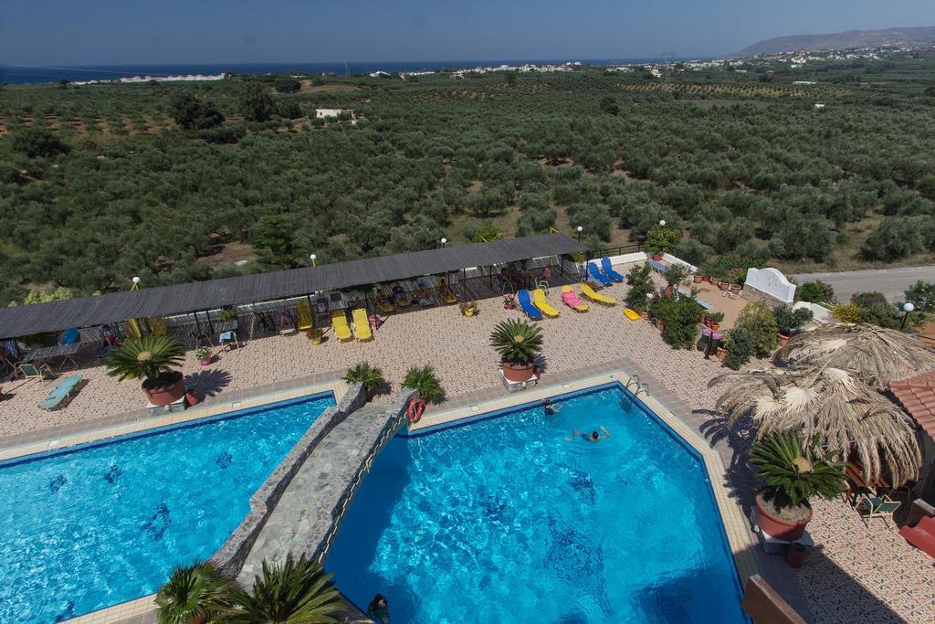 Pinelopi Apartments Джорджополис Екстериор снимка