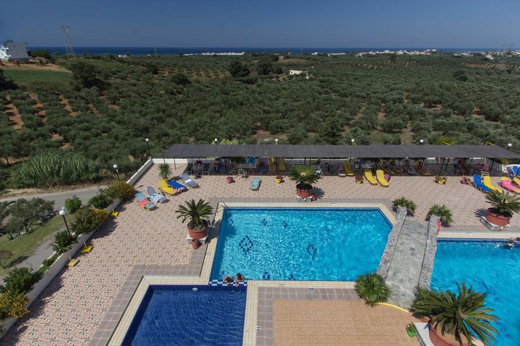 Pinelopi Apartments Джорджополис Екстериор снимка