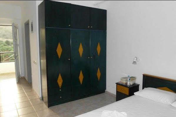 Pinelopi Apartments Джорджополис Екстериор снимка